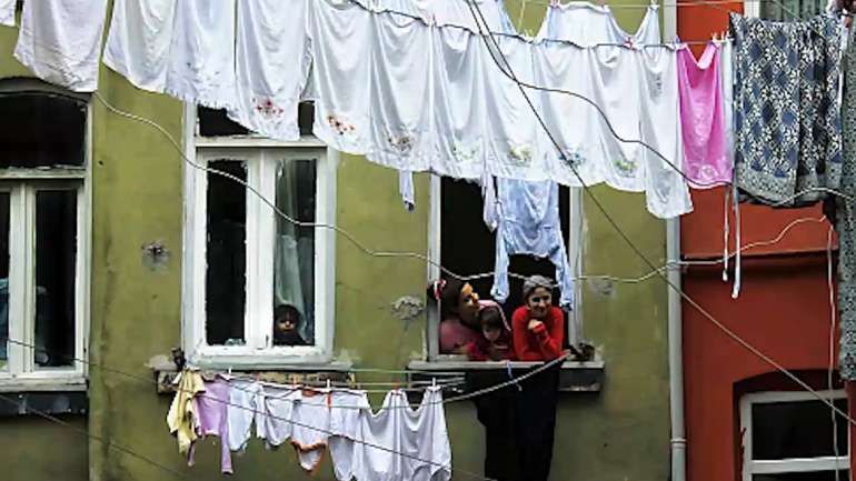 Akraba Komşu Hakları